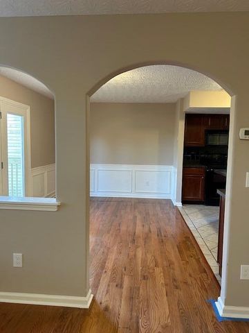 3096 Roundway Down Lane, Lexington, KY 40509