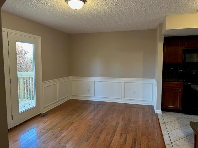 3096 Roundway Down Lane, Lexington, KY 40509