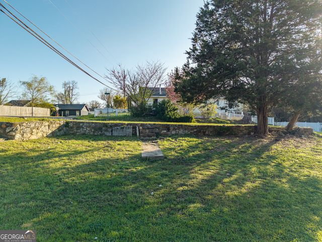 291 E Second Street, Blue Ridge, GA 30513