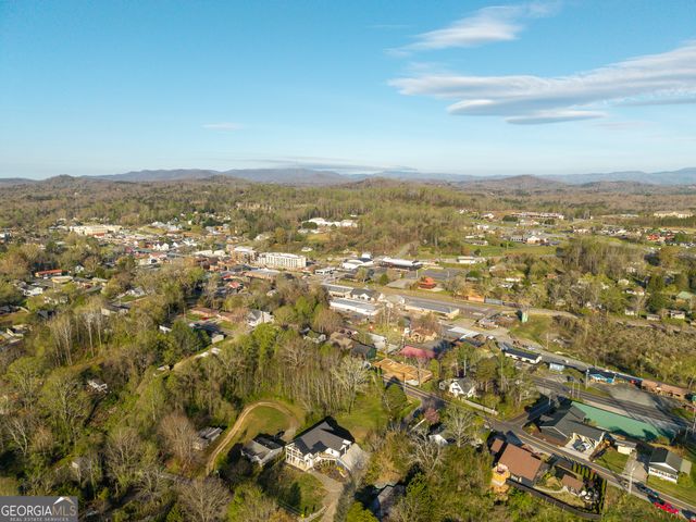 291 E Second Street, Blue Ridge, GA 30513