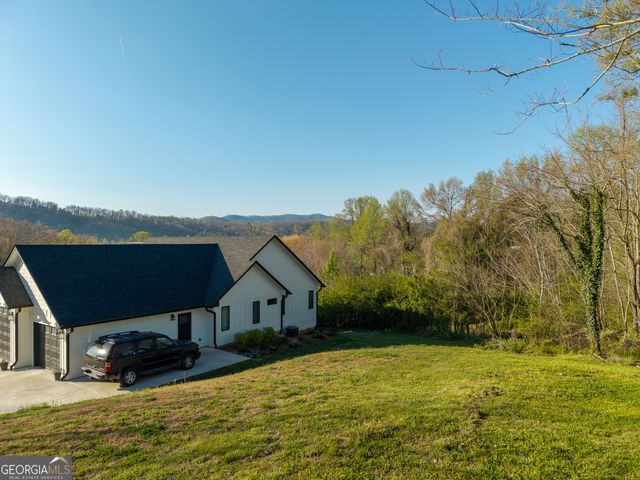 291 E Second Street, Blue Ridge, GA 30513