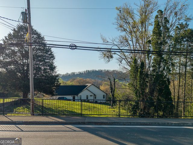 291 E Second Street, Blue Ridge, GA 30513