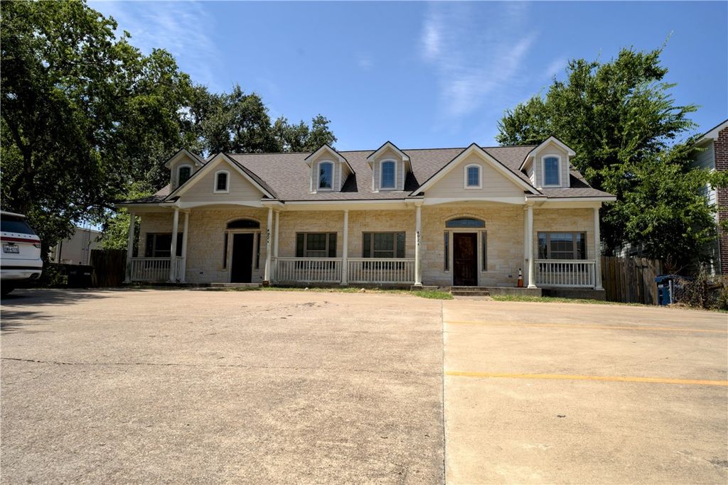 402 Nimitz Street A, College Station, TX 77840