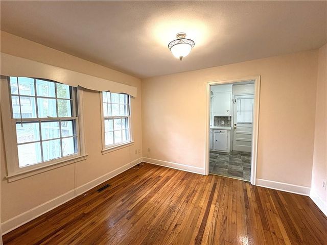 1391 Enota Avenue NE, Gainesville, GA 30501