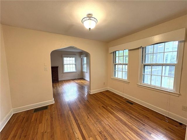 1391 Enota Avenue NE, Gainesville, GA 30501