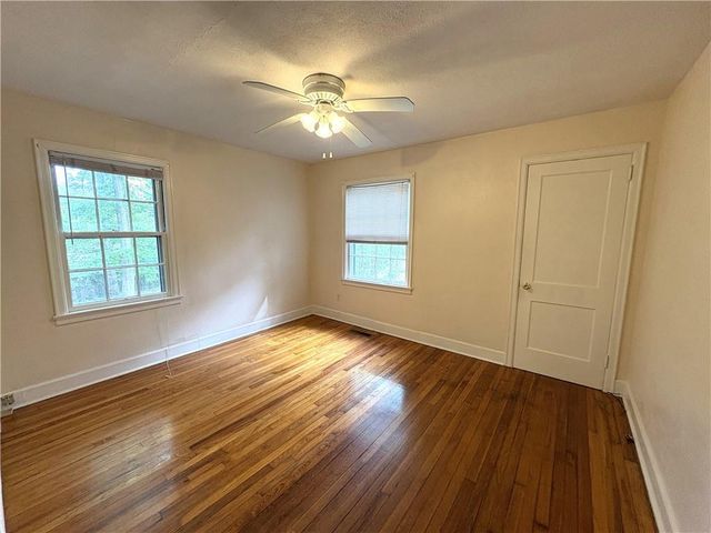 1391 Enota Avenue NE, Gainesville, GA 30501