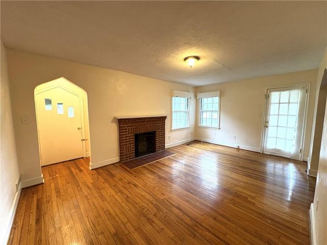 1391 Enota Avenue NE, Gainesville, GA 30501