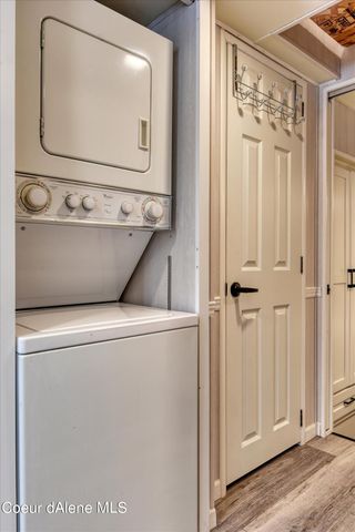 77 Eagle City Way, Spirit Lake, ID 83869