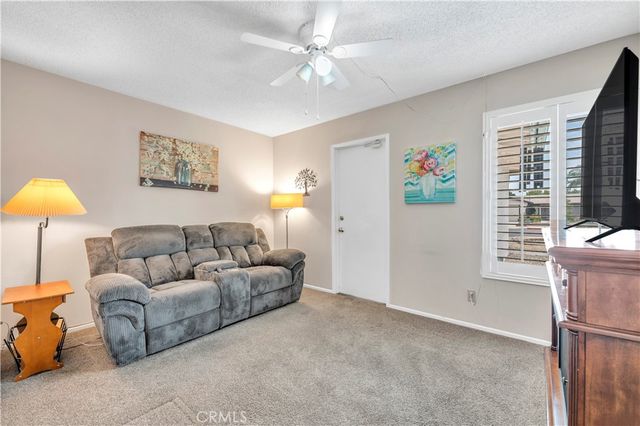 2308 El Grande, Hemet, CA 92545