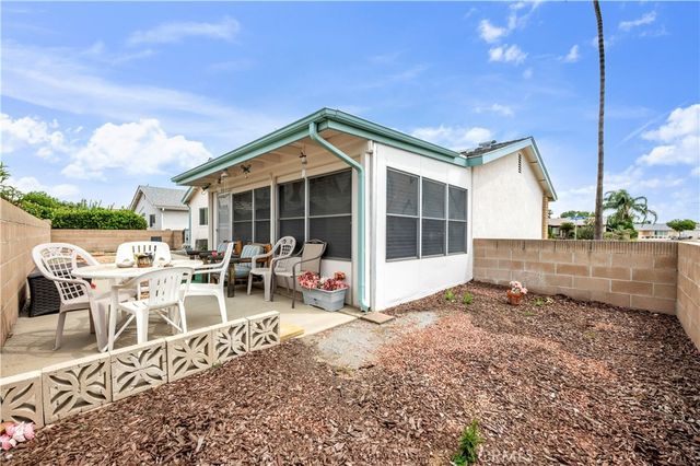 2308 El Grande, Hemet, CA 92545