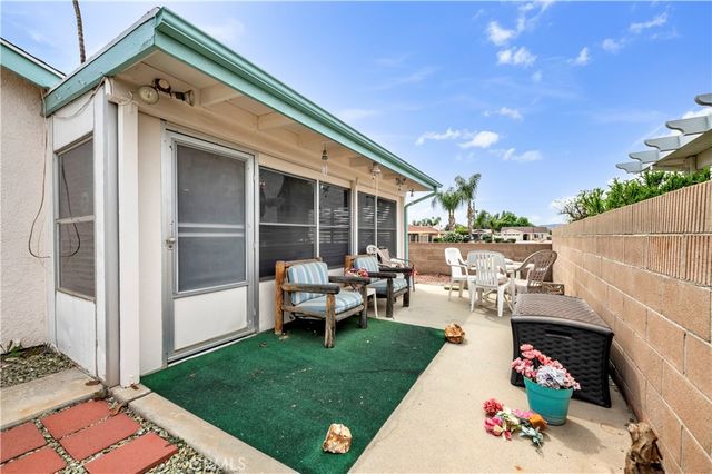 2308 El Grande, Hemet, CA 92545