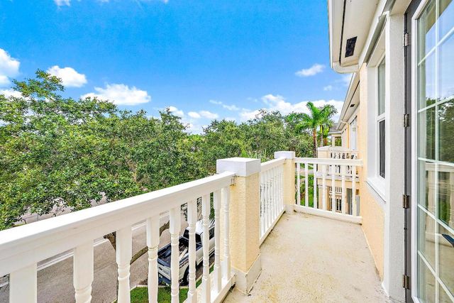 276 Murcia Drive 311, Jupiter, FL 33458