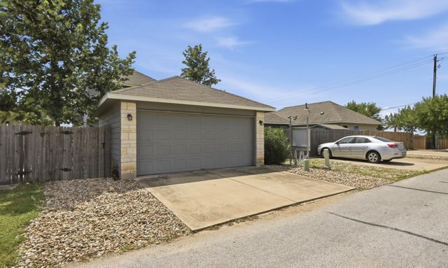 4504 Inicio LN, Austin, TX 78725