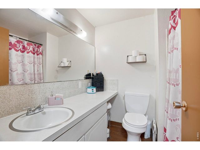 1119 Bross St, Longmont, CO 80501