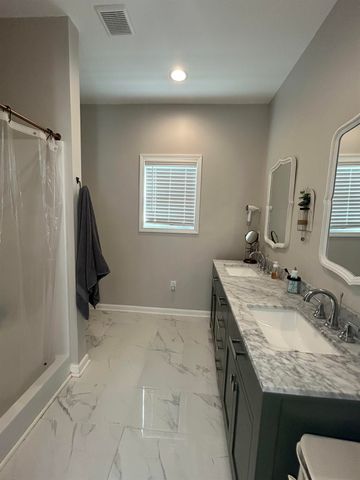 1015 WORTHAM DR, Covington, TN 38019