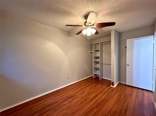 16910 Village Oak LOOP, Austin, TX 78717