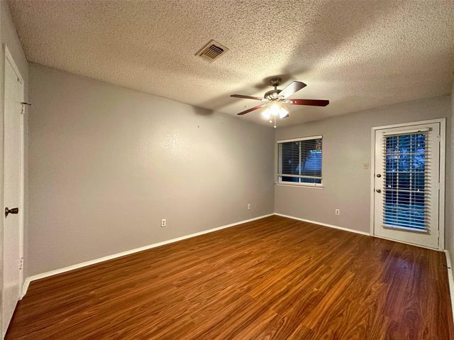 16910 Village Oak LOOP, Austin, TX 78717