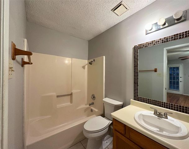 16910 Village Oak LOOP, Austin, TX 78717