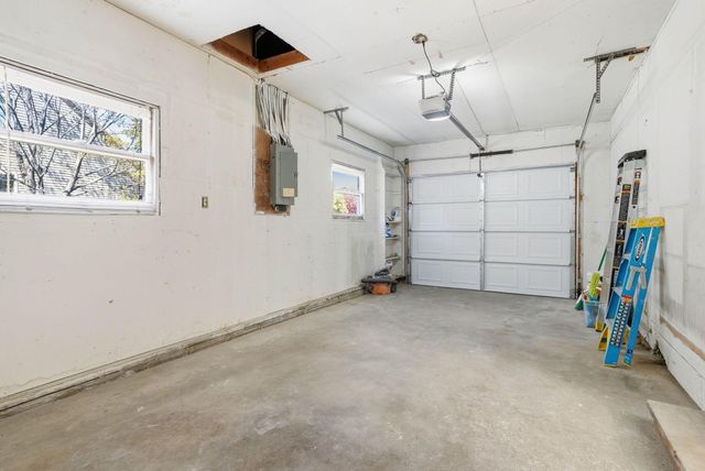 8504 Edison Street NE, Blaine, MN 55449