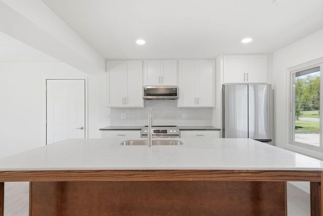 8504 Edison Street NE, Blaine, MN 55449