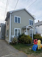 26 Forest St 26, Watertown, MA 02472