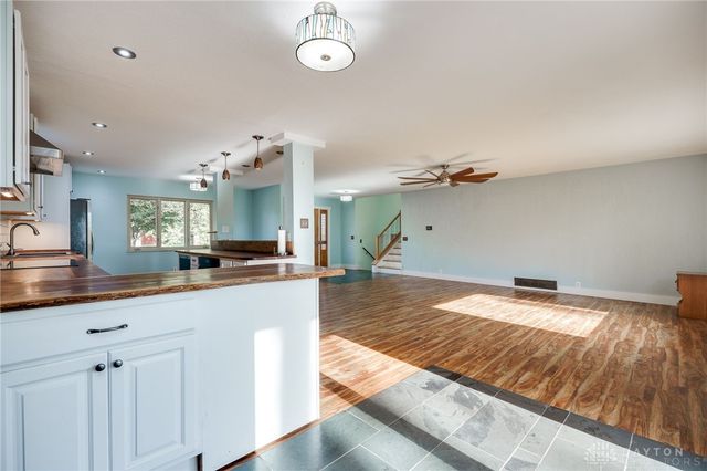 1416 Hilltop Road, Xenia, OH 45385