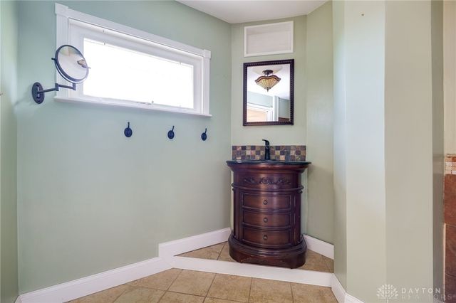 1416 Hilltop Road, Xenia, OH 45385