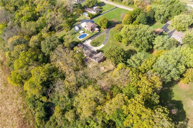 1416 Hilltop Road, Xenia, OH 45385