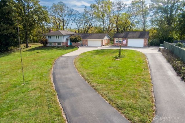 1416 Hilltop Road, Xenia, OH 45385