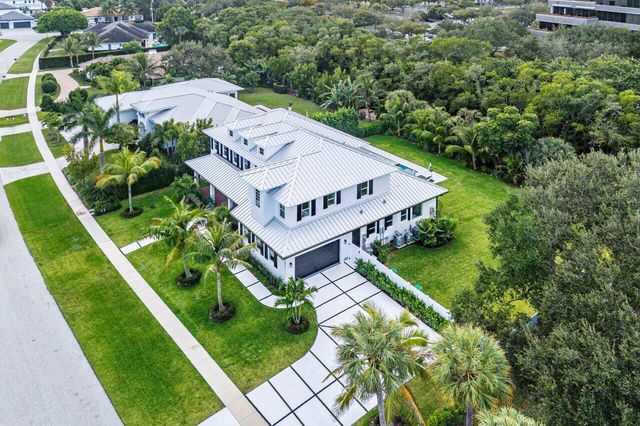 11823 Lake Shore Place, Palm Beach Gardens, FL 33408