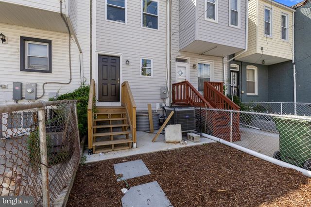 921 N ROSE STREET, Baltimore, MD 21205