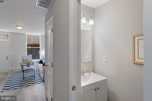 921 N ROSE STREET, Baltimore, MD 21205