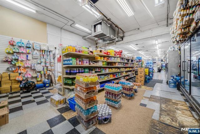 394 Main Street, Paterson, NJ 07501