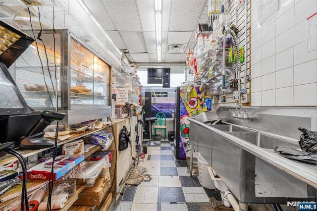 394 Main Street, Paterson, NJ 07501