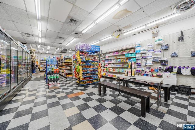 394 Main Street, Paterson, NJ 07501
