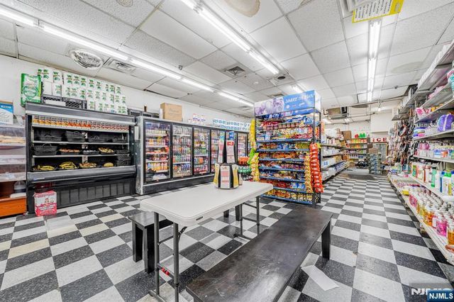 394 Main Street, Paterson, NJ 07501