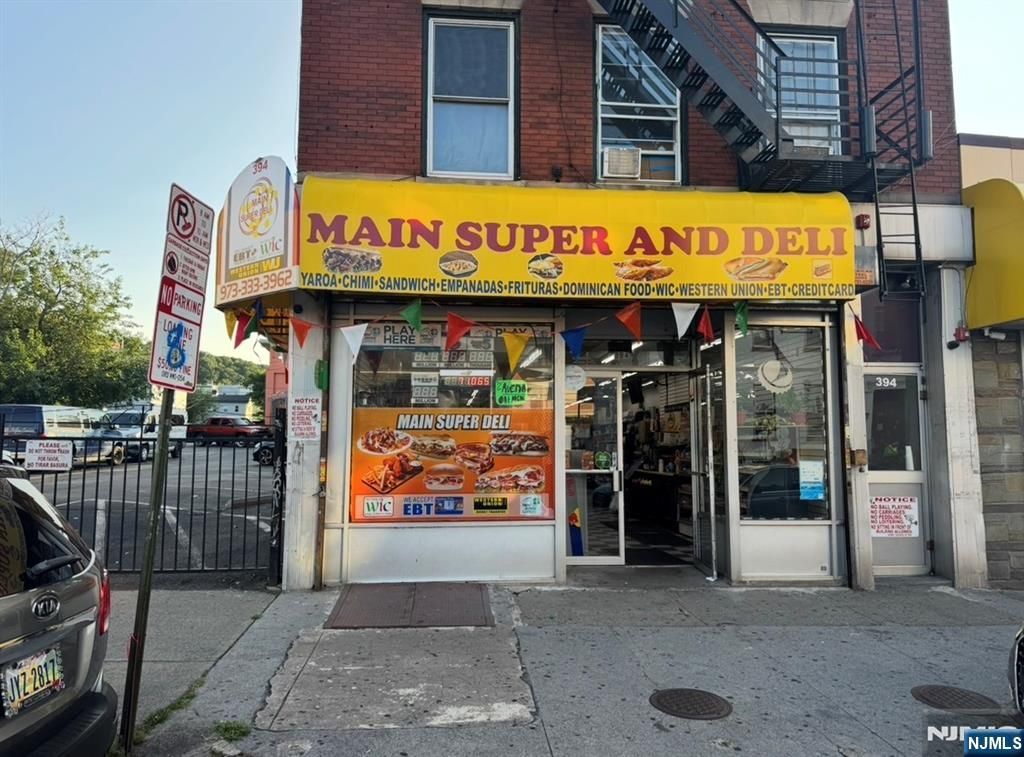 394 Main Street, Paterson, NJ 07501