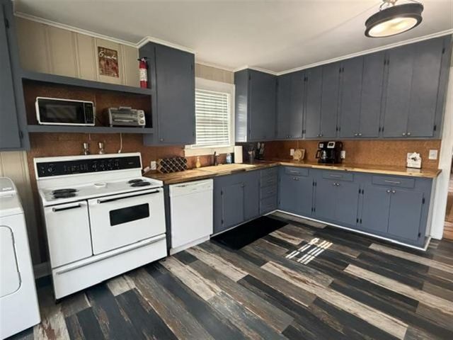 910 9th Street, Lake Charles, LA 70601