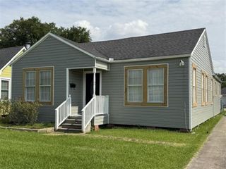 910 9th Street, Lake Charles, LA 70601