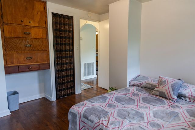 1202 S LEE HIGHWAY ACCESS RD, Lexington, VA 24450