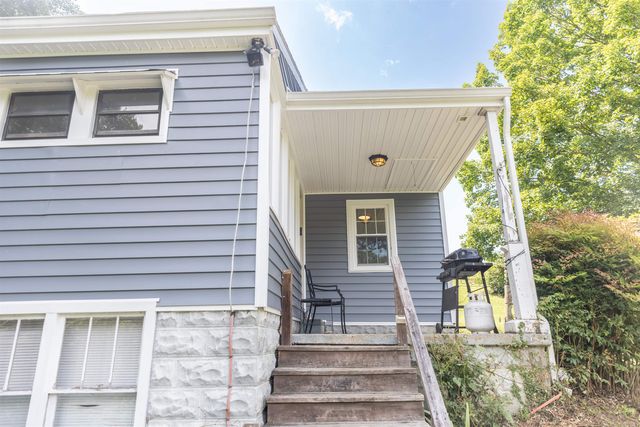 1202 S LEE HIGHWAY ACCESS RD, Lexington, VA 24450