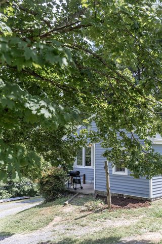 1202 S LEE HIGHWAY ACCESS RD, Lexington, VA 24450