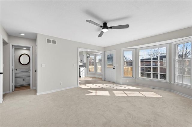 13313 Corrington Avenue, Grandview, MO 64030