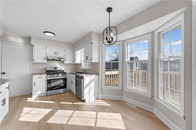 13313 Corrington Avenue, Grandview, MO 64030