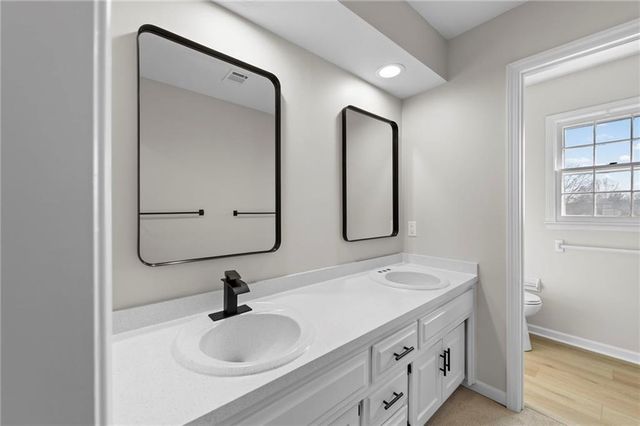 13313 Corrington Avenue, Grandview, MO 64030