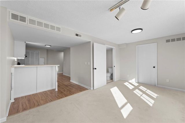 13313 Corrington Avenue, Grandview, MO 64030