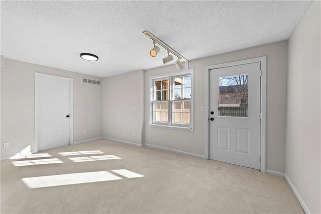 13313 Corrington Avenue, Grandview, MO 64030