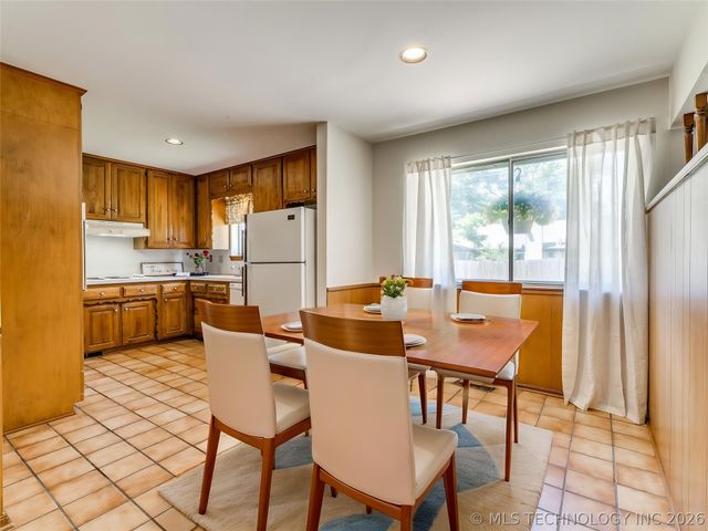 7317 E 58th Place, Tulsa, OK 74145