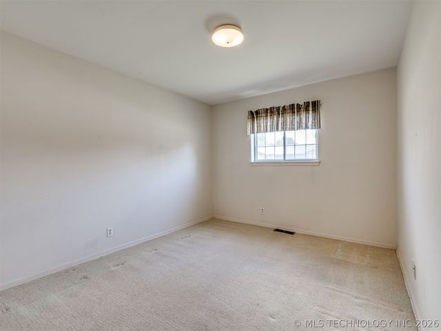 7317 E 58th Place, Tulsa, OK 74145