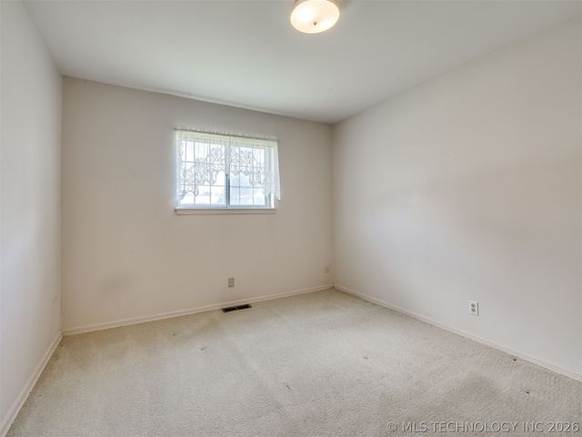 7317 E 58th Place, Tulsa, OK 74145
